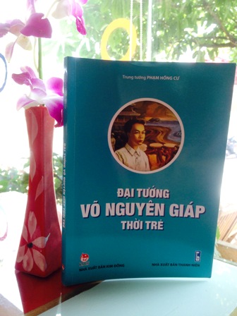 Ấn bản mới của cuốn “Đại tướng Võ Nguyên Giáp thời trẻ”